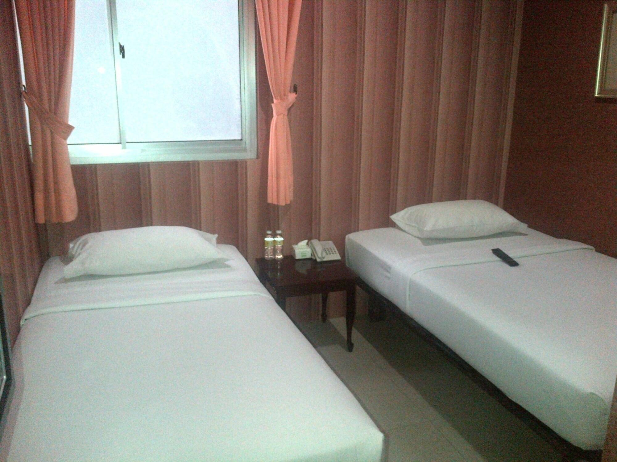 Twins Hotel Jakarta Ngoại thất bức ảnh