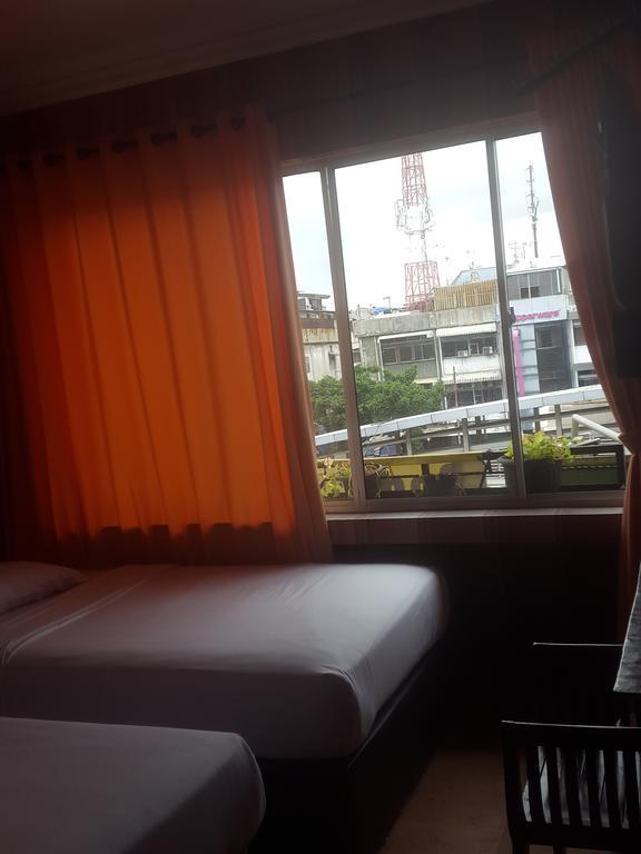 Twins Hotel Jakarta Ngoại thất bức ảnh