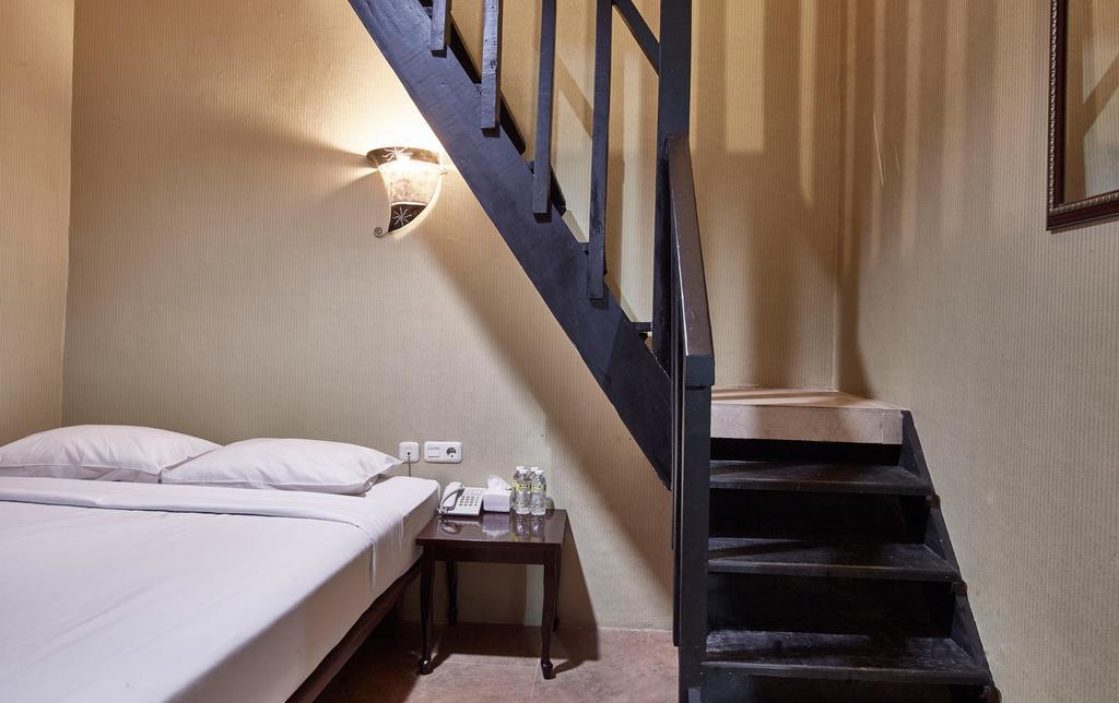 Twins Hotel Jakarta Ngoại thất bức ảnh