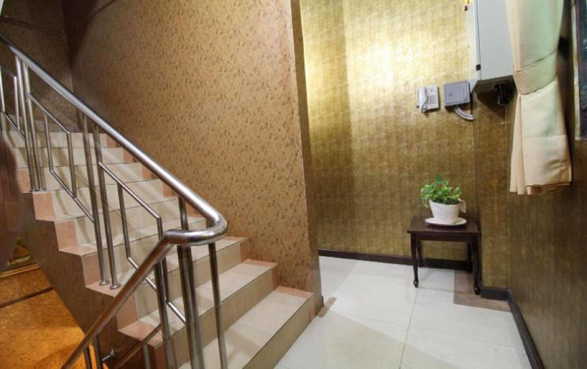 Twins Hotel Jakarta Ngoại thất bức ảnh
